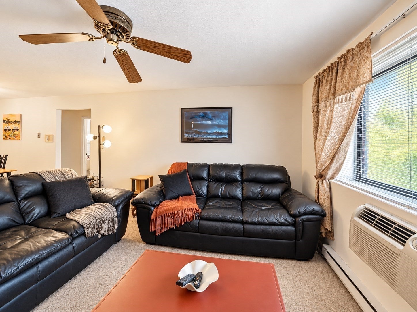 12 Kendall Ave 17