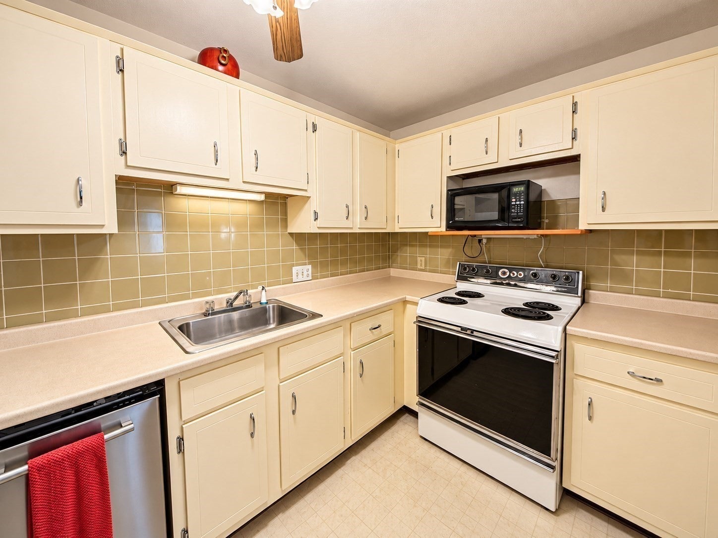 12 Kendall Ave #17, Framingham, MA, 12 Kendall Ave #17, Framingham, MA Photo #10