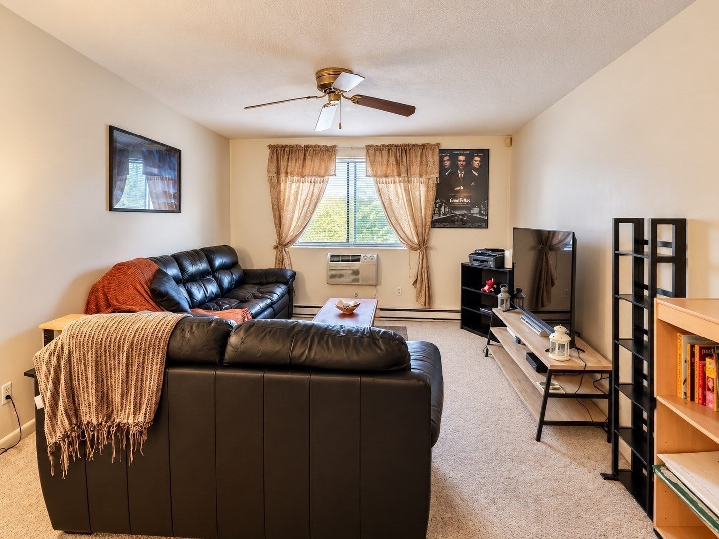 12 Kendall Ave 17