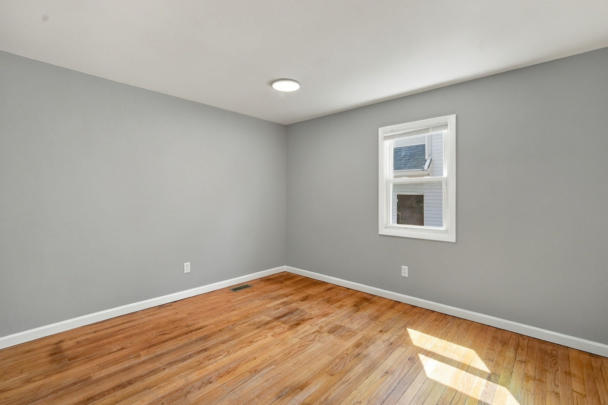 53 Silver Street, Springfield, MA, 53 Silver Street, Springfield, MA Photo #17