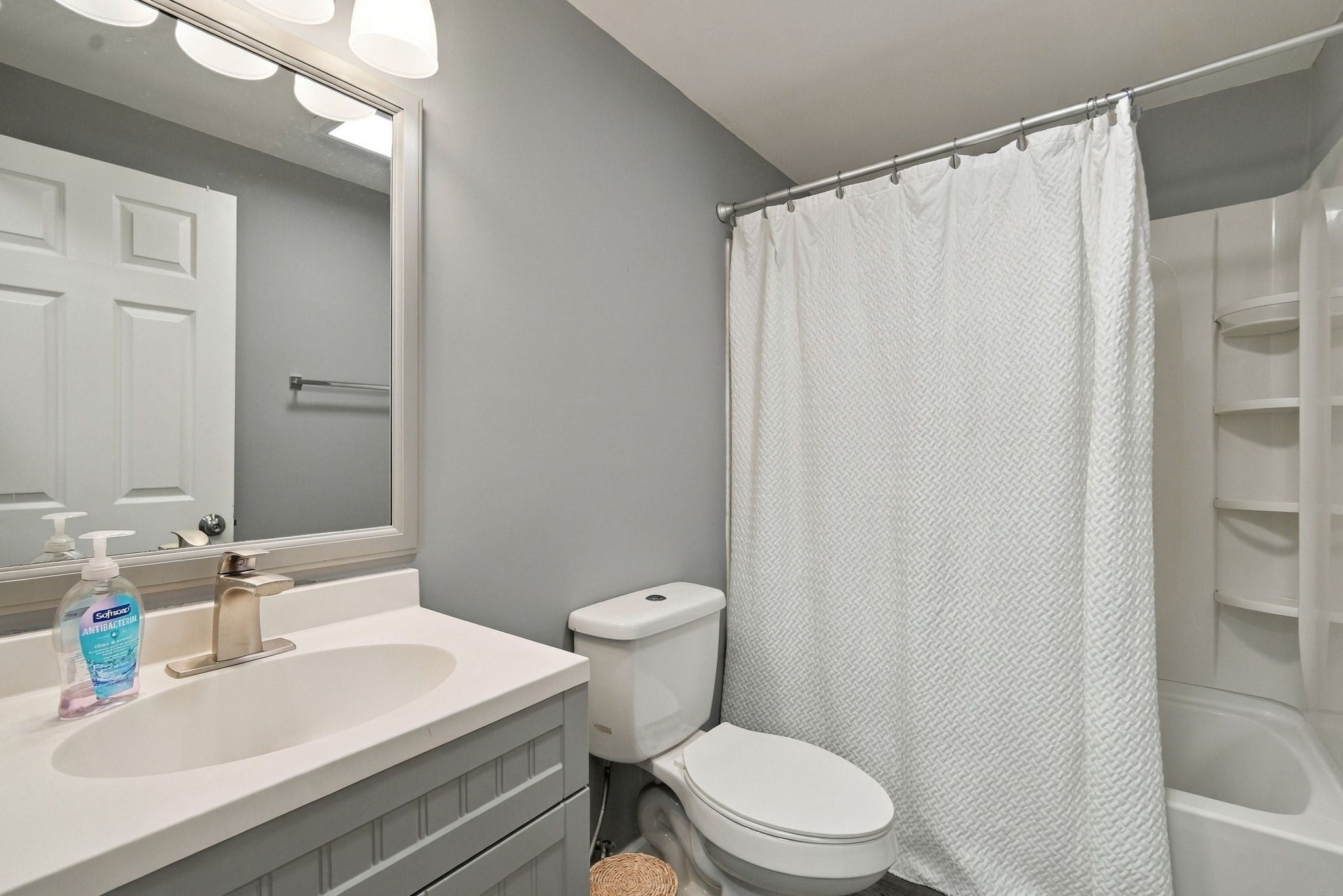 53 Silver Street, Springfield, MA, 53 Silver Street, Springfield, MA Photo #19