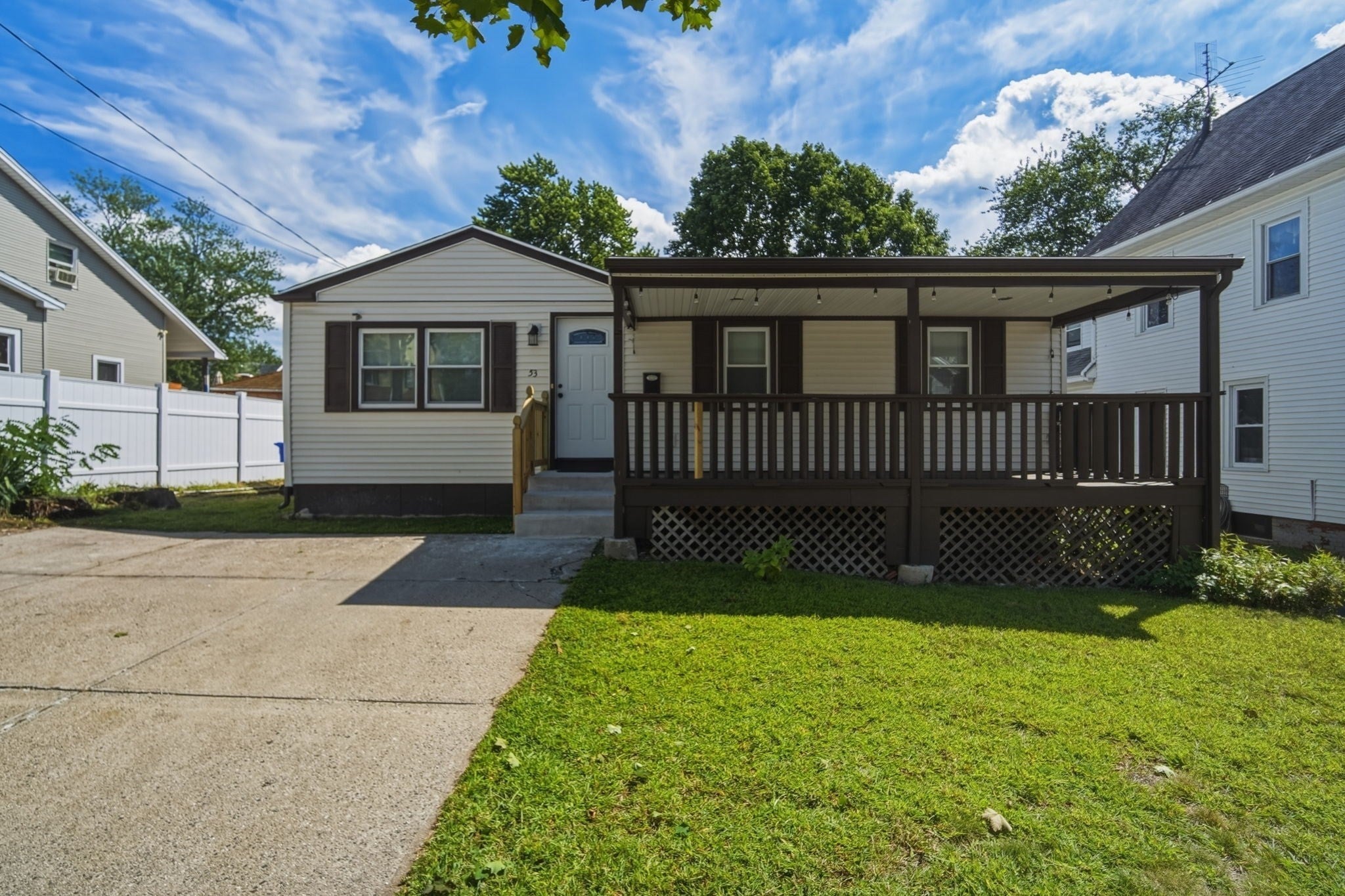 Photo of 53 Silver Street, Springfield, MA