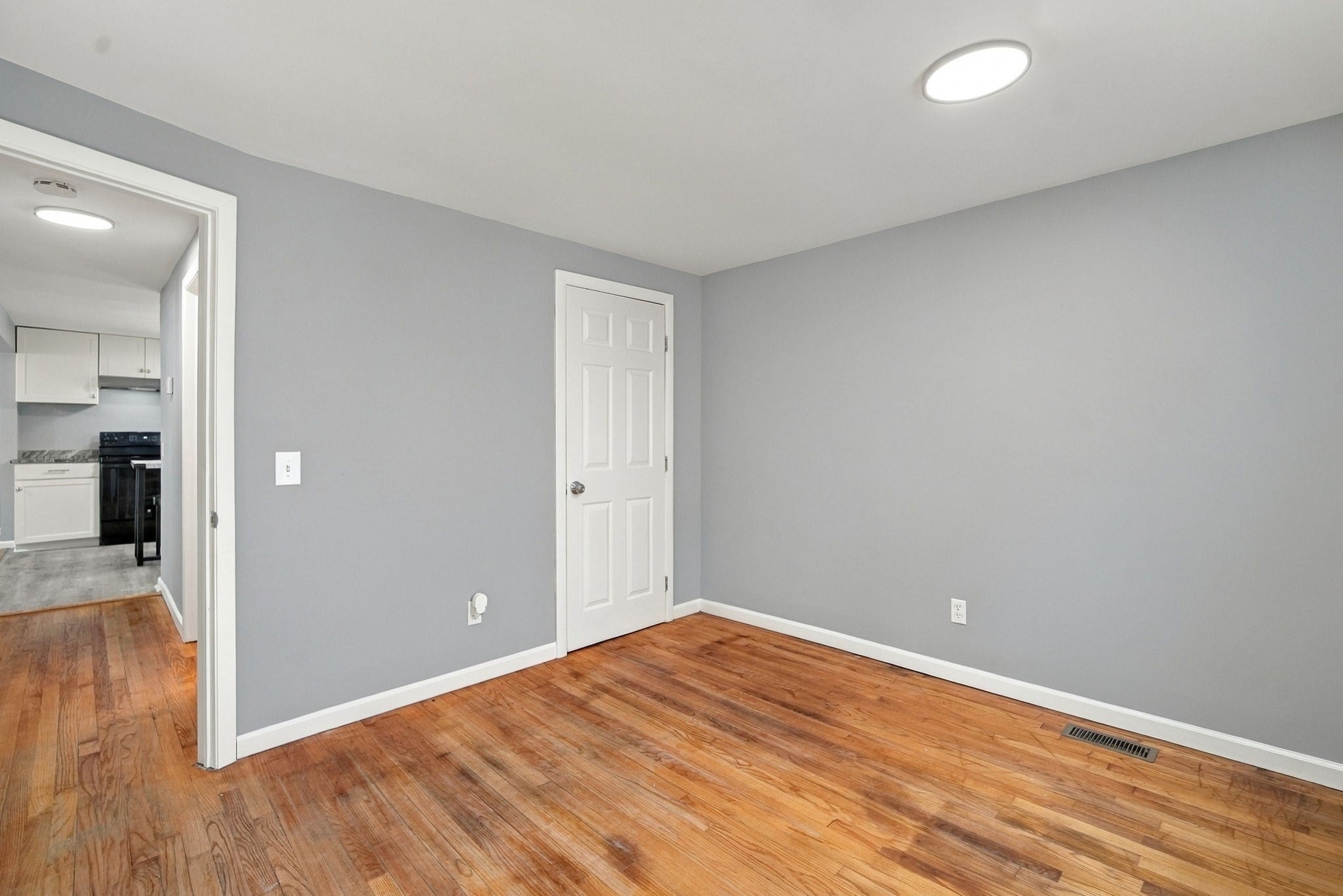 53 Silver Street, Springfield, MA, 53 Silver Street, Springfield, MA Photo #15