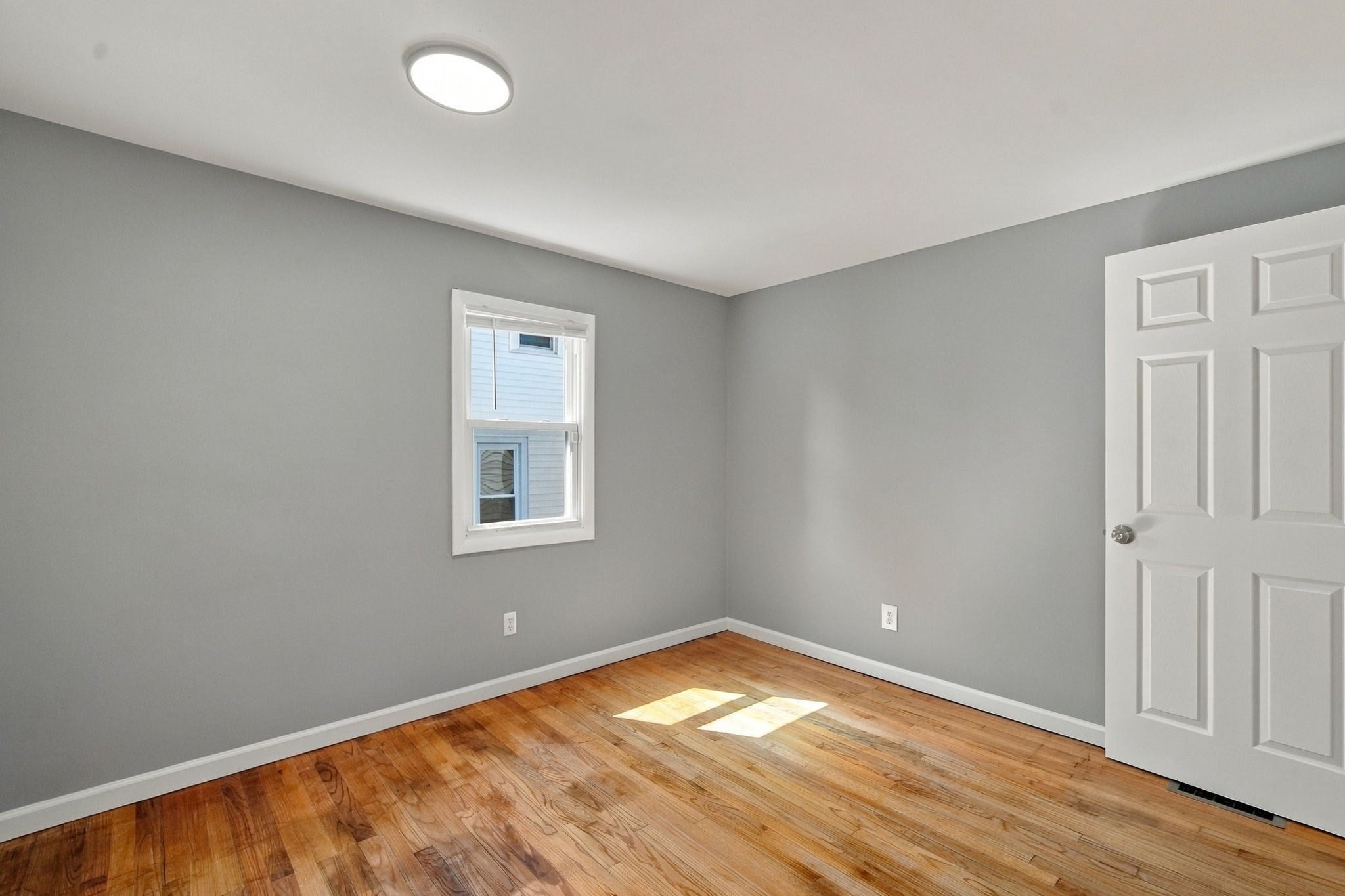 53 Silver Street, Springfield, MA, 53 Silver Street, Springfield, MA Photo #16