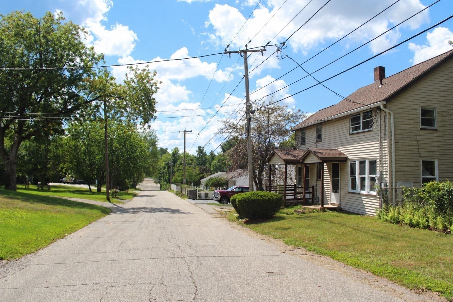 50 Valley St