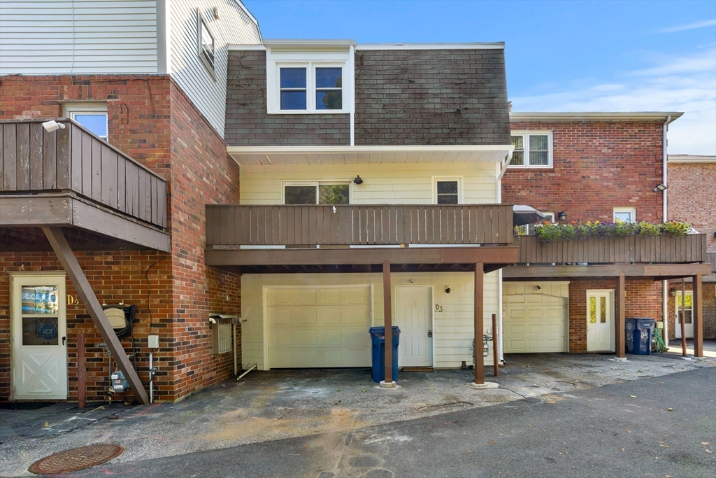 6 Loring Hills Ave D3