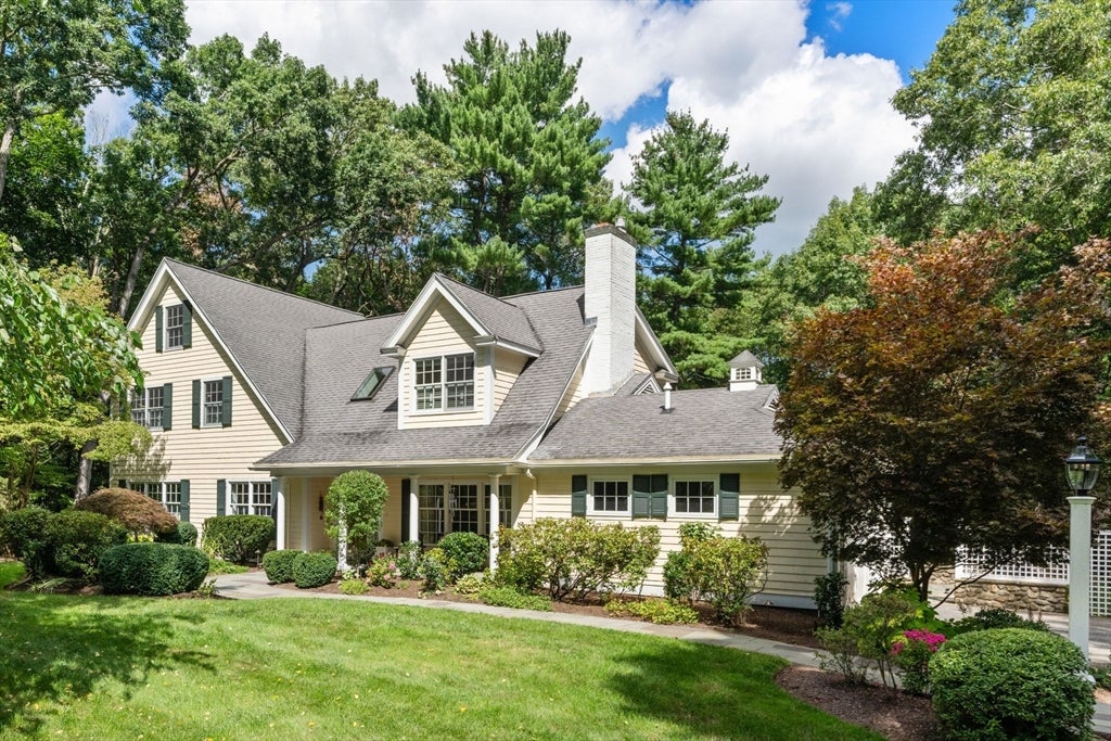 Photo of 25 Dover Rd, Dover, MA