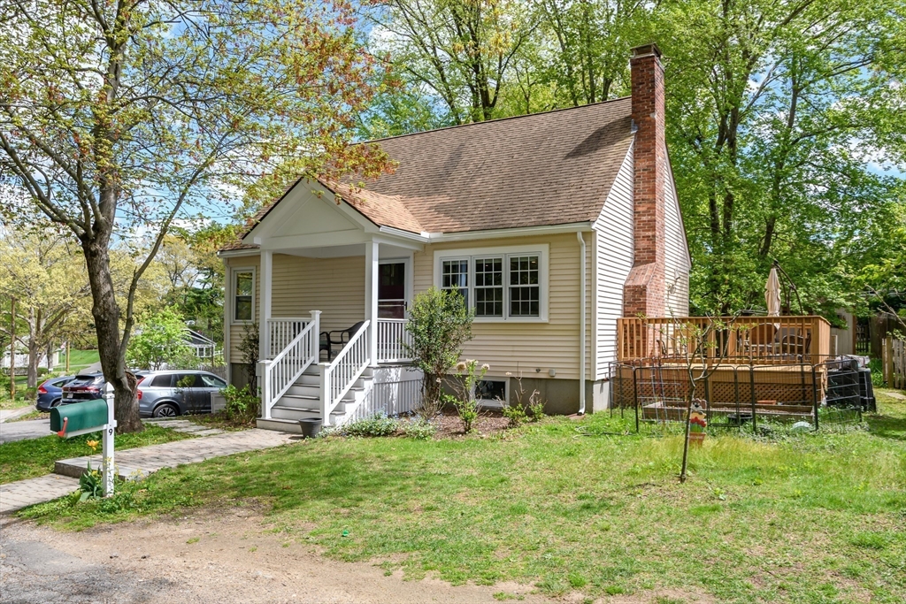9 Lotus Path, Natick, MA Photo #2