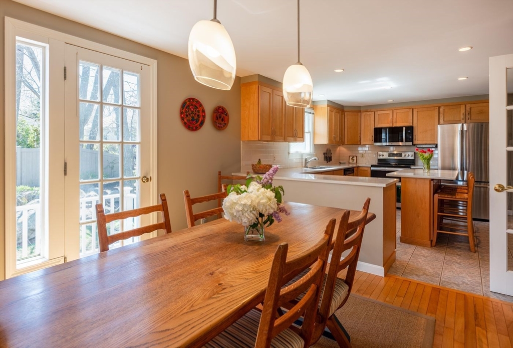 4 Graystone Road, Gloucester, MA Photo #14