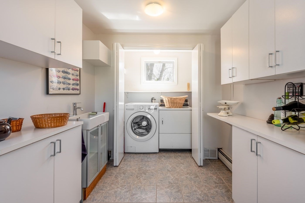 4 Graystone Road, Gloucester, MA Photo #25