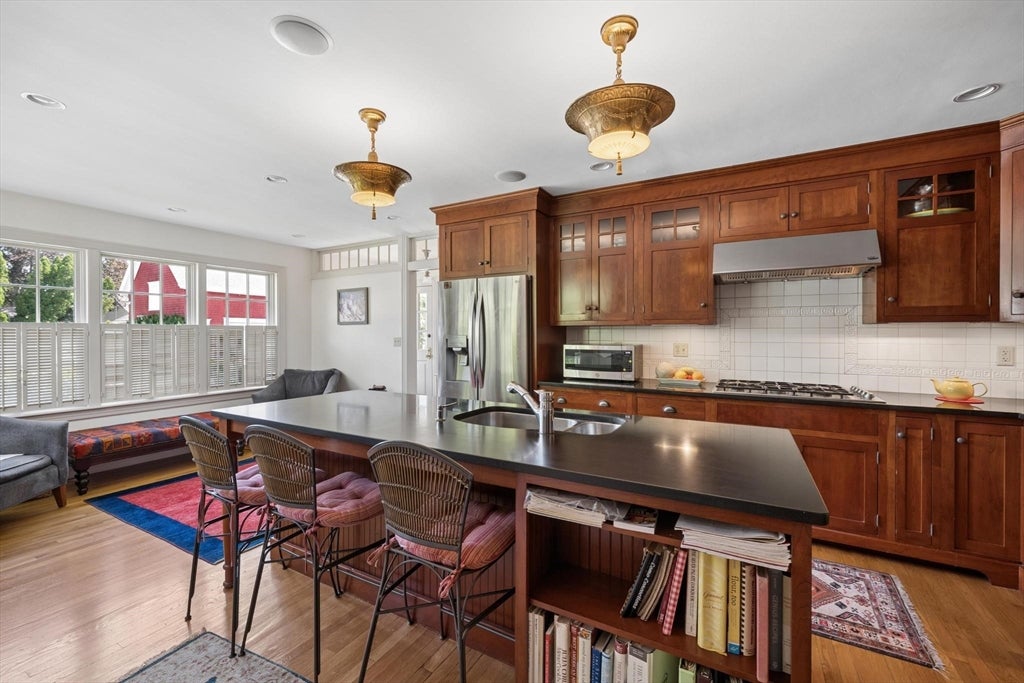 11 Prospect St