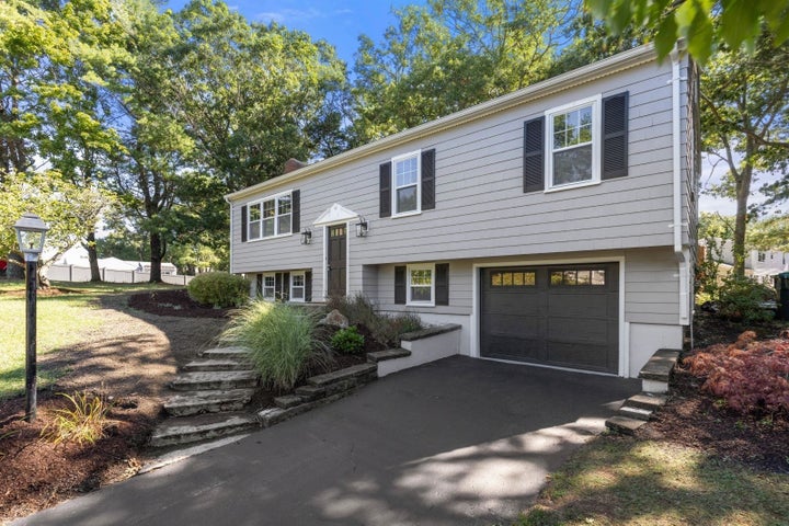 Photo 1 of 22 — 95 Blackmount Drive, Marshfield, MA 02050