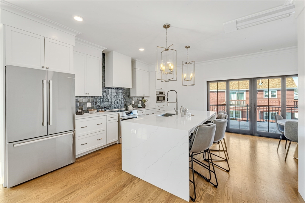 349 Baker Street B