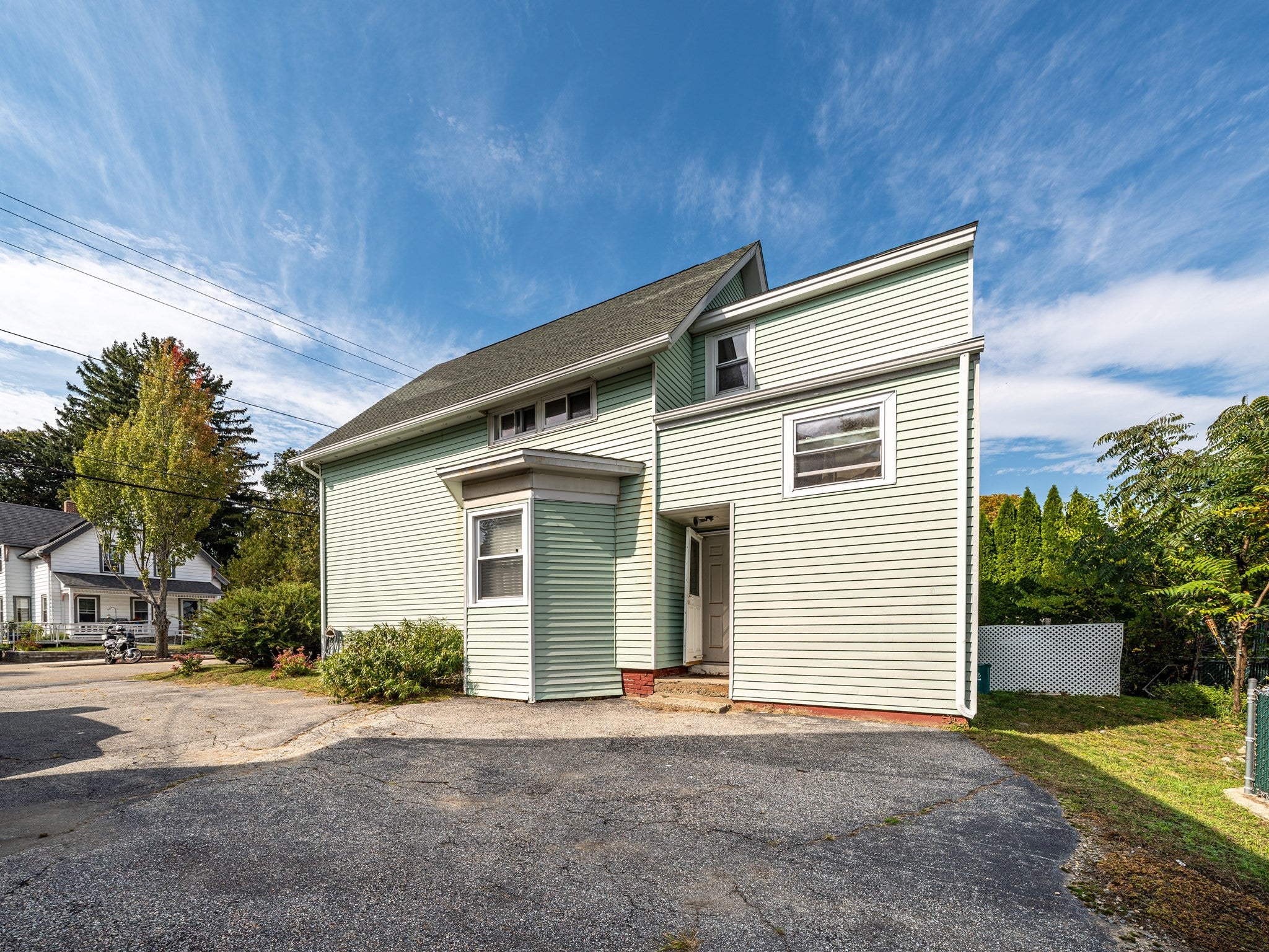 33 Coburn Ave, Worcester, MA Photo #4