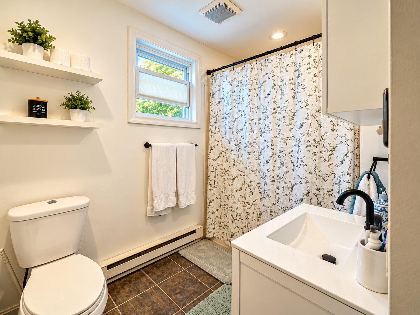 33 Coburn Ave, Worcester, MA Photo #13