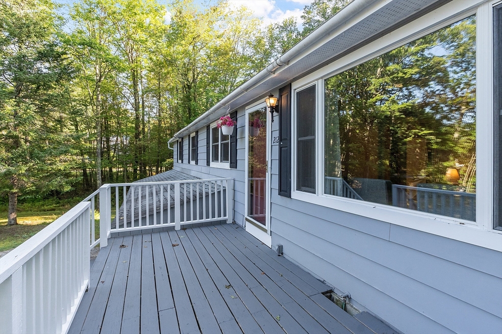 212 Woodlawn Rd