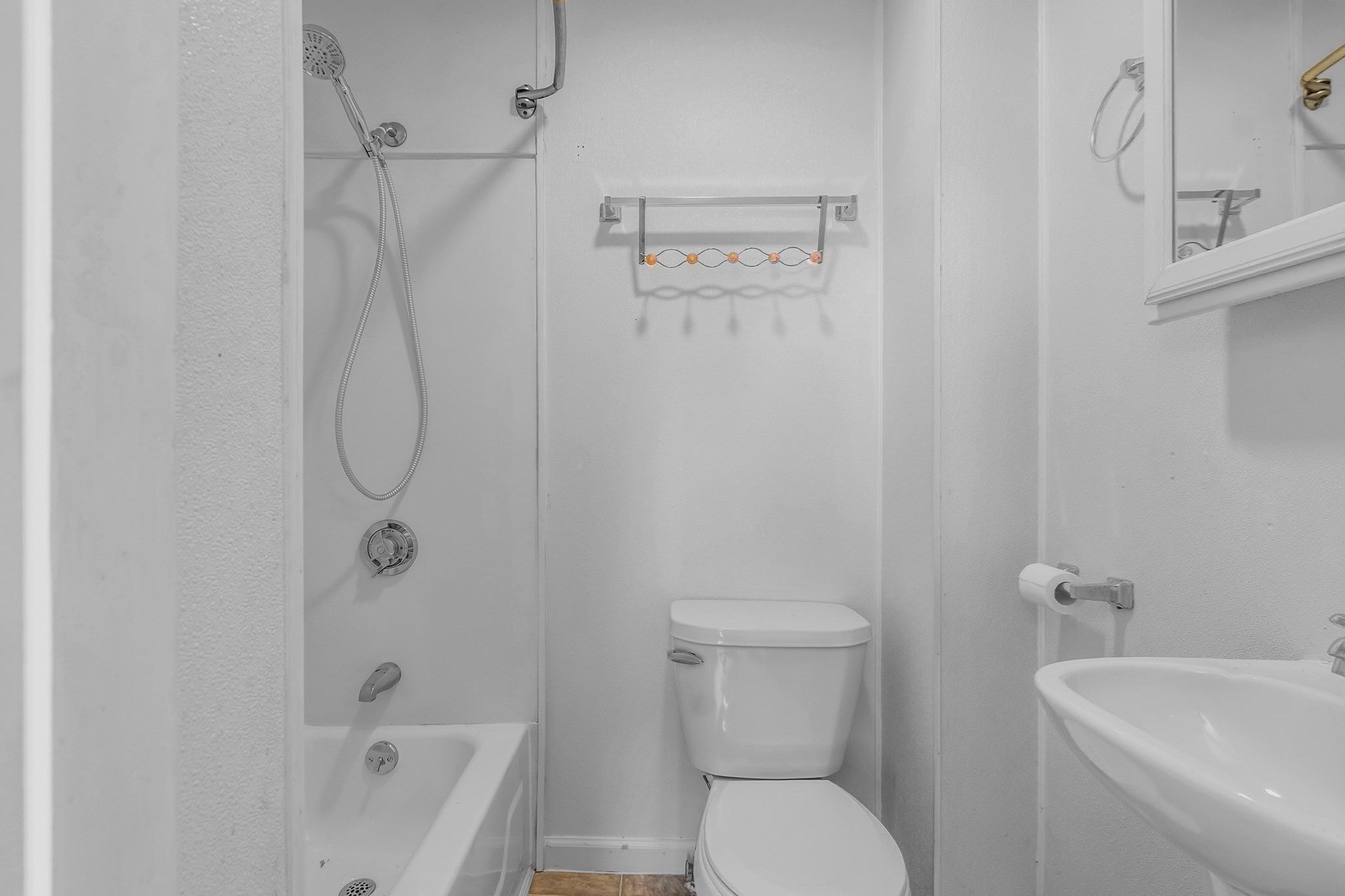 3 Cleveland St, Salem, MA, 3 Cleveland St, Salem, MA Photo #31