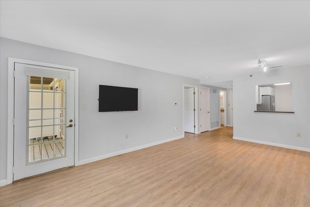 2124 Heatherwood 2124