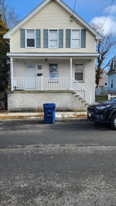 128 Cedar St New Bedford MA 02740