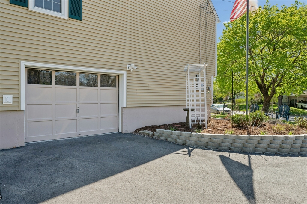 25 Elm Ct