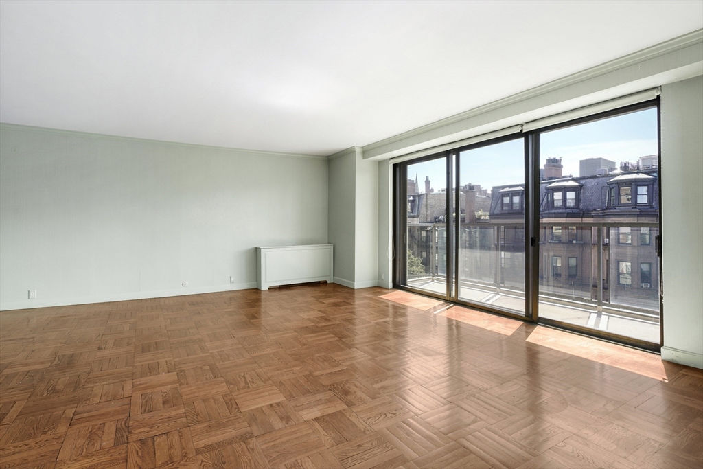 180 Beacon Street 6AB