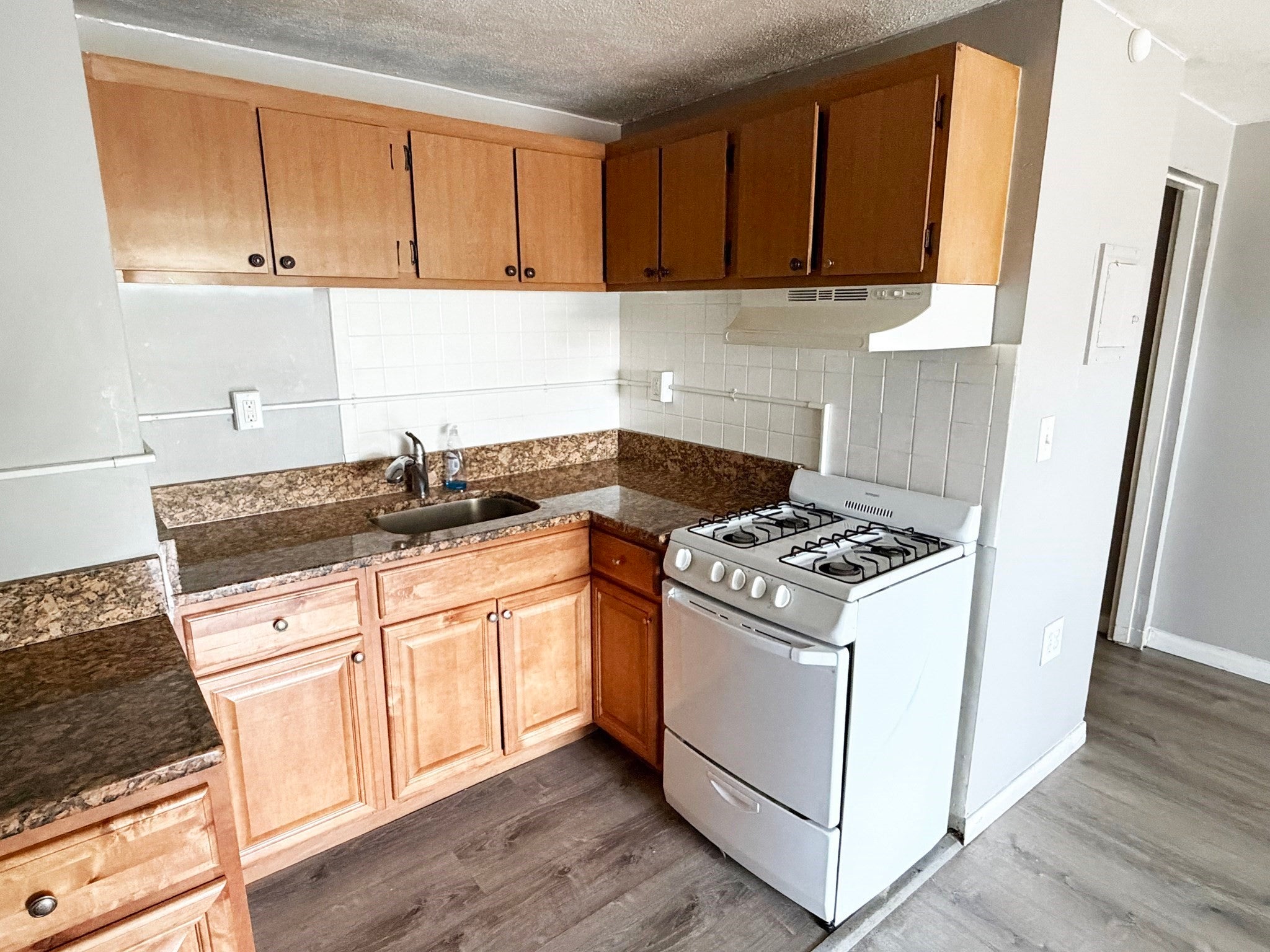 238 Chelsea Street, Everett, MA, 238 Chelsea Street, Everett, MA Photo #19