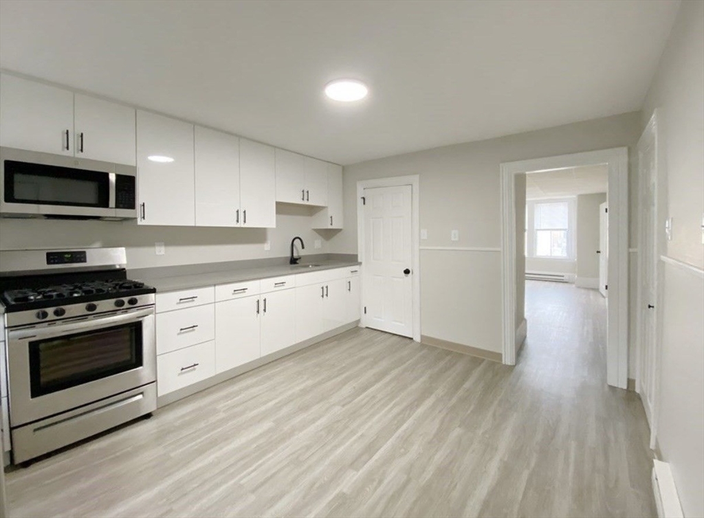 124 Trenton Street 3