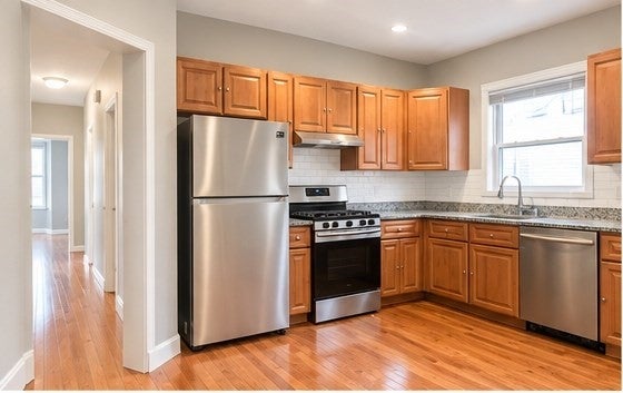 66 Clarkson St #2, Boston, MA Photo #1