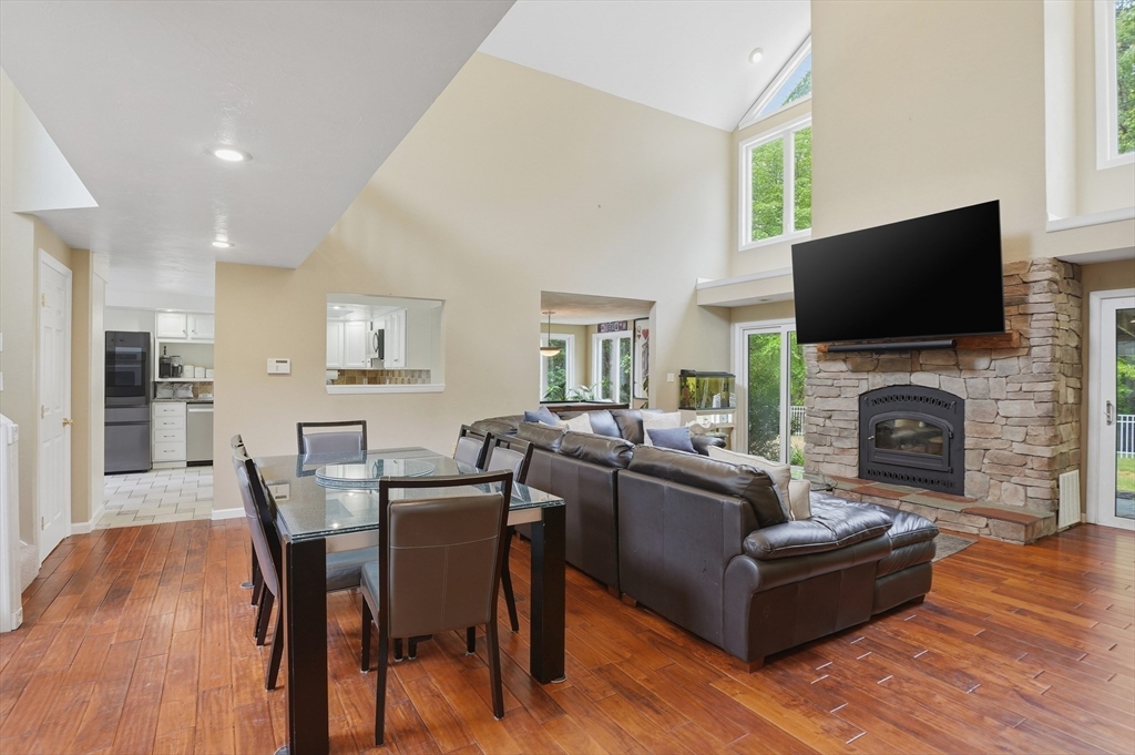 176 Cashman Hill Rd