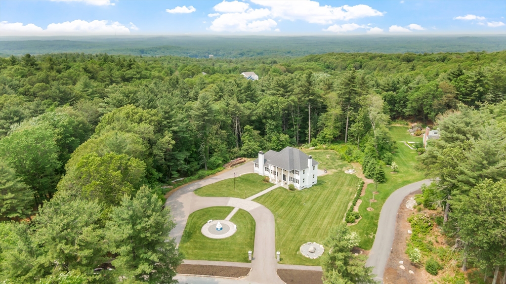 69 Carter Dr
