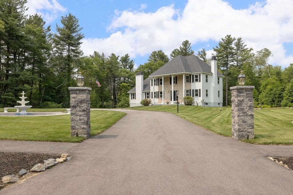 69 Carter Dr