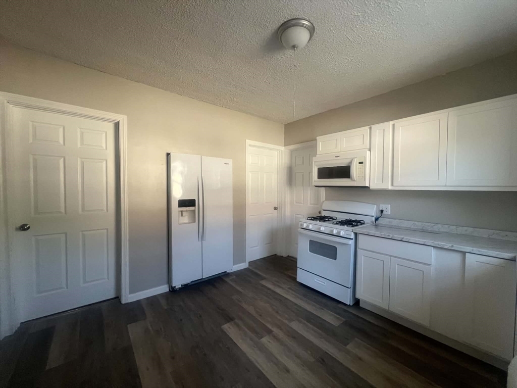 1276 Page Blvd, Springfield, MA Photo #2