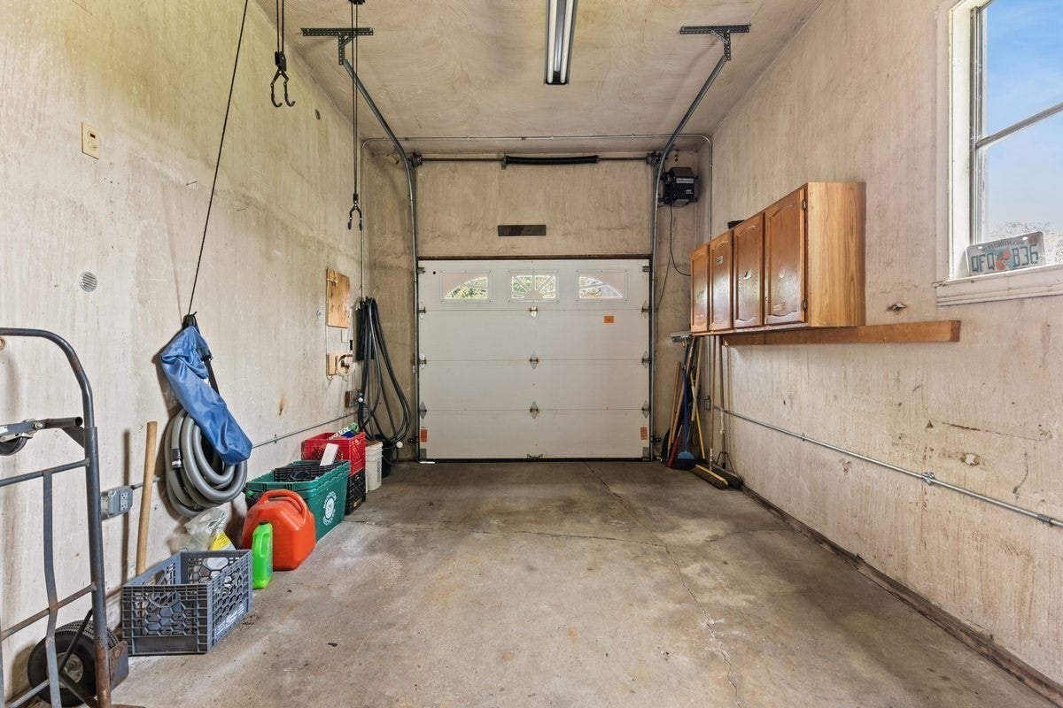 58 Harlan Cir, Brockton, MA, 58 Harlan Cir, Brockton, MA Photo #29