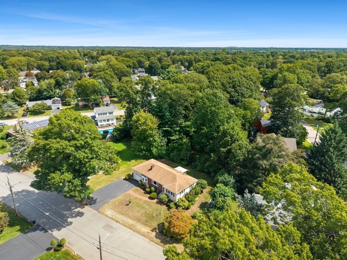 58 Harlan Cir, Brockton, MA, 58 Harlan Cir, Brockton, MA Photo #9