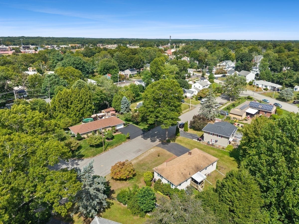 58 Harlan Cir, Brockton, MA, 58 Harlan Cir, Brockton, MA Photo #8