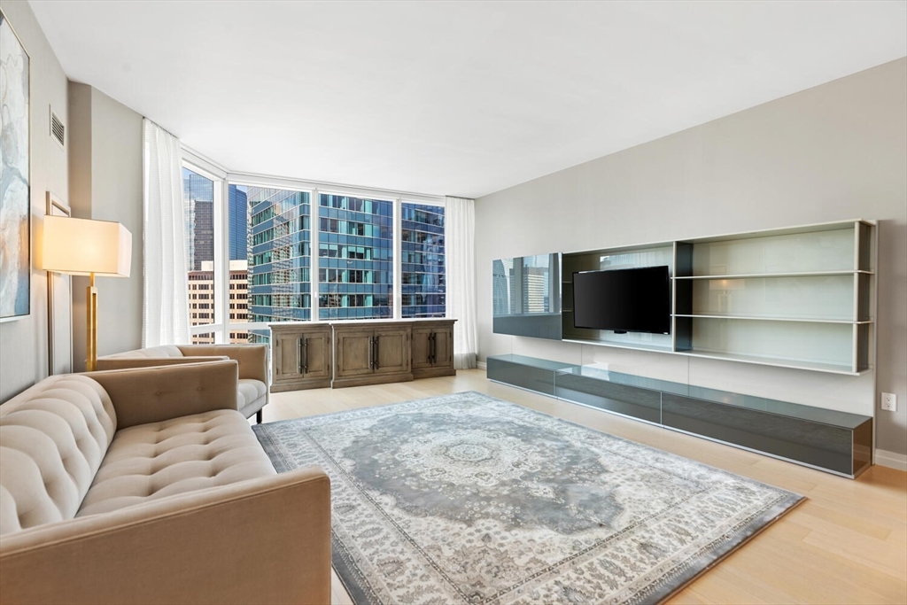 1 Franklin Street 2307