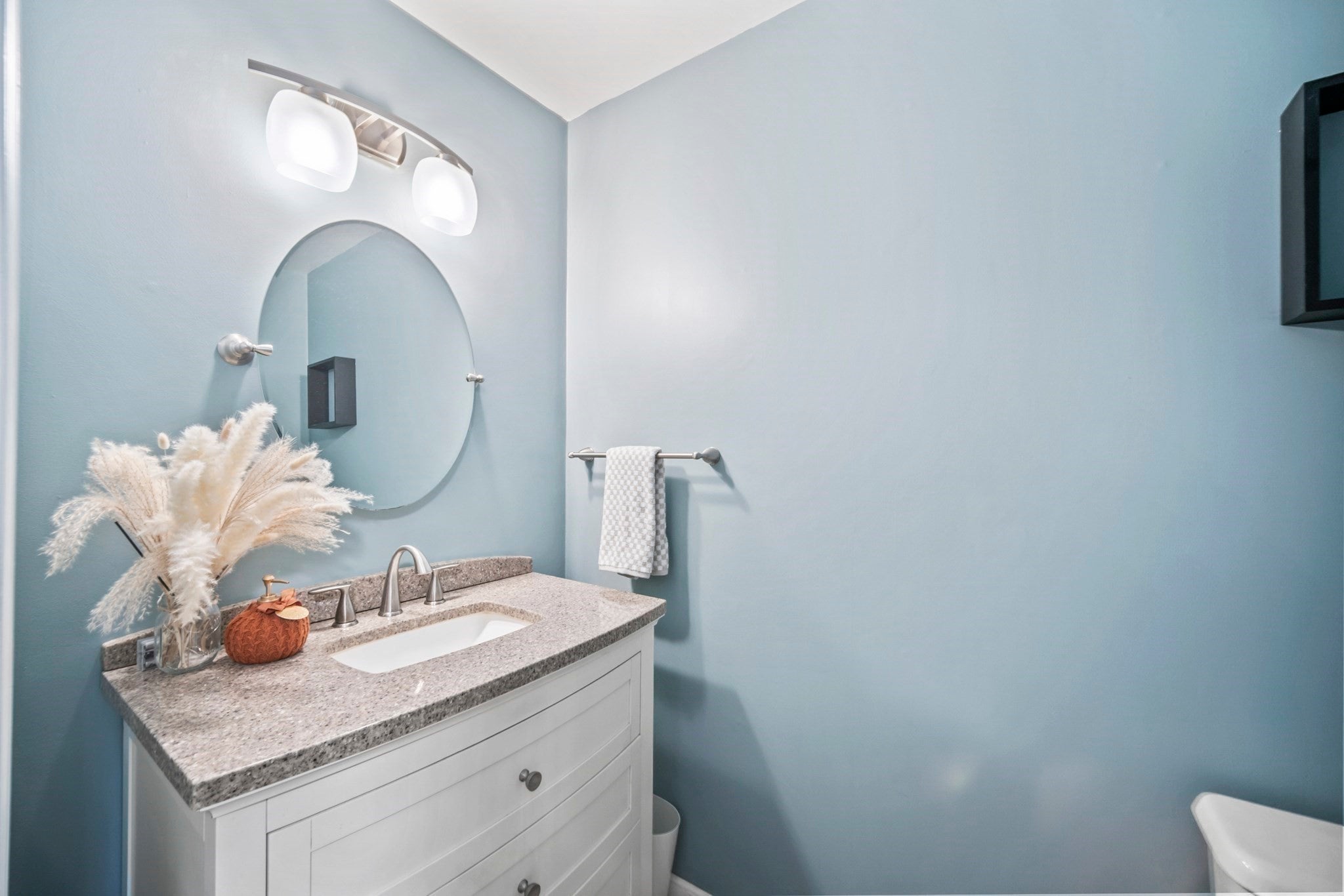 178 Littlefield Lane, Marlborough, MA Photo #14