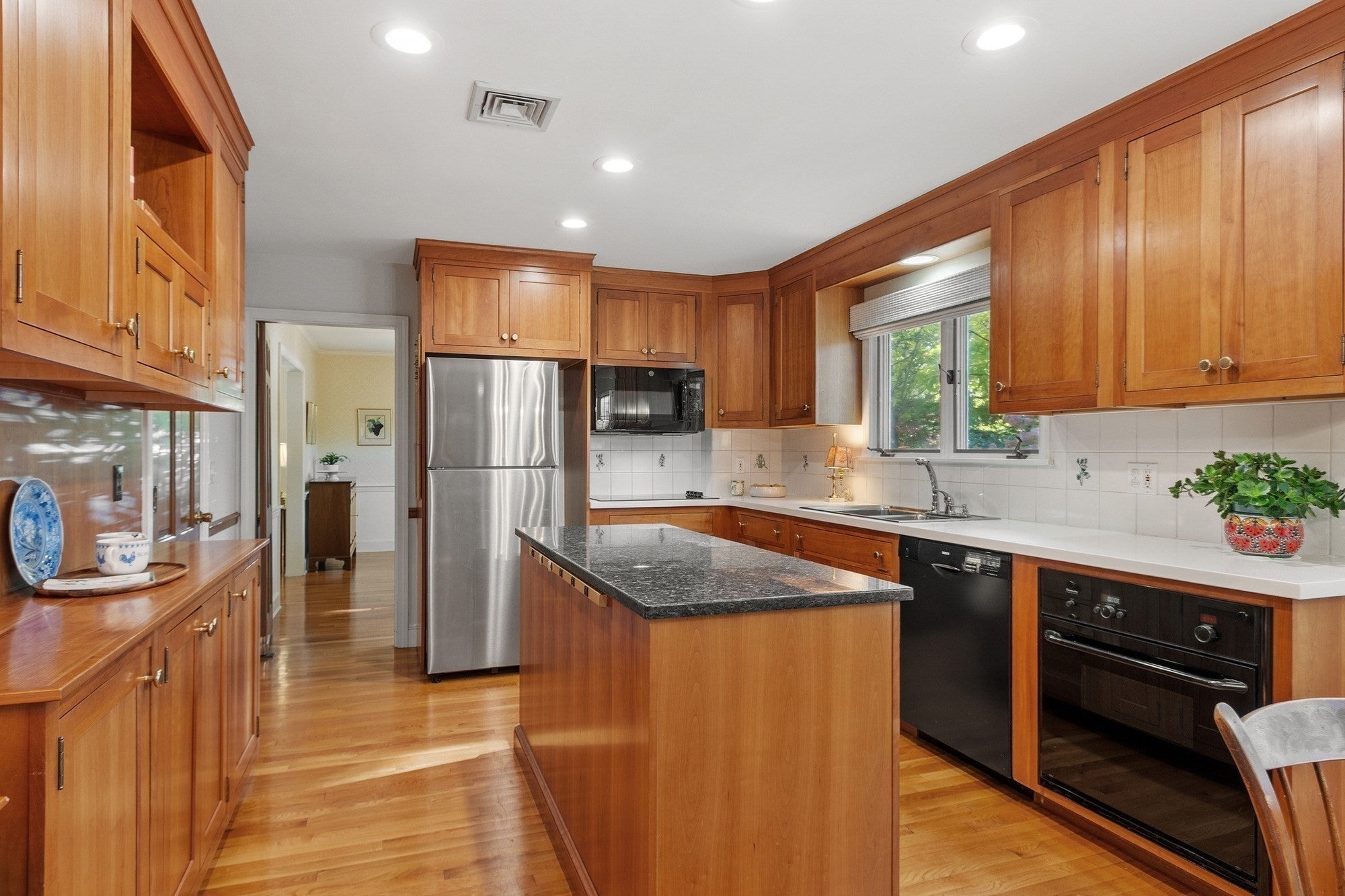 25 Karlton Circle, Andover, MA Photo #15