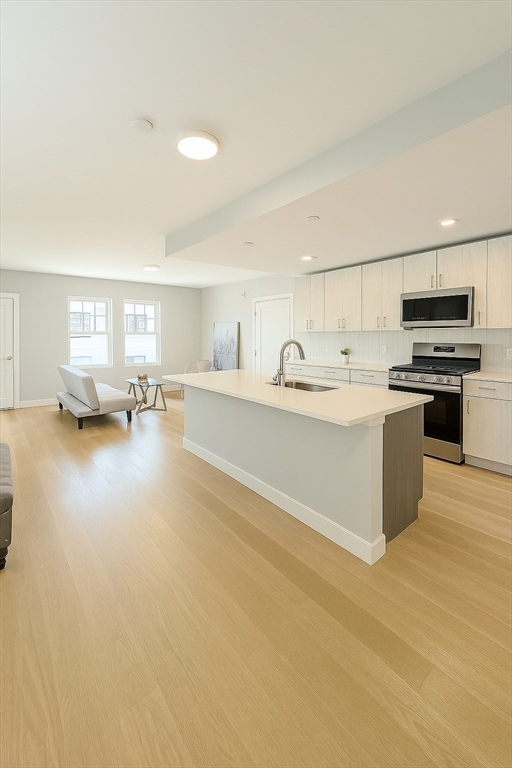 98 Prescott St 3b