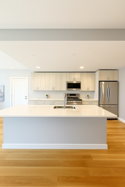 98 Prescott St 3b