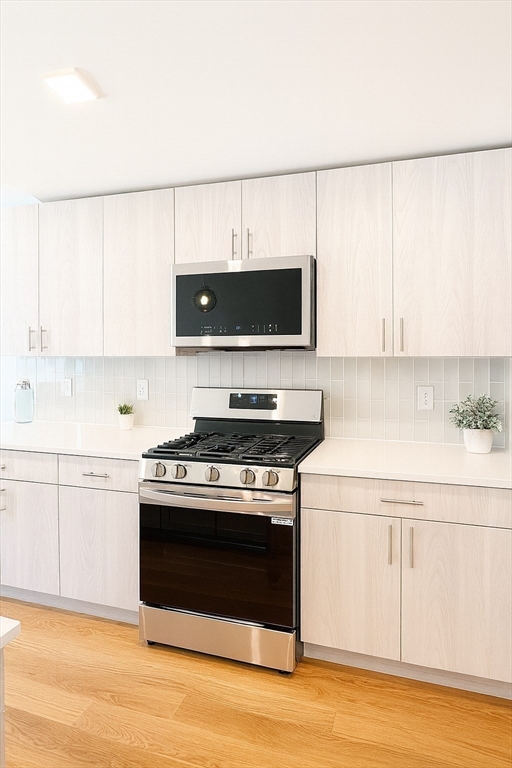 Photo of 98 Prescott St, Boston, MA