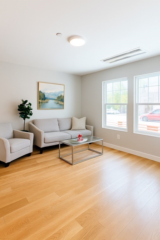 98 Prescott St 3b