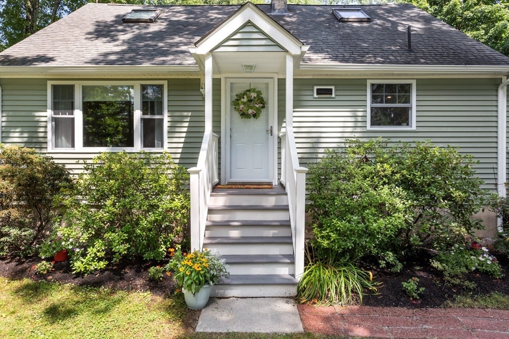 314 Pleasant St