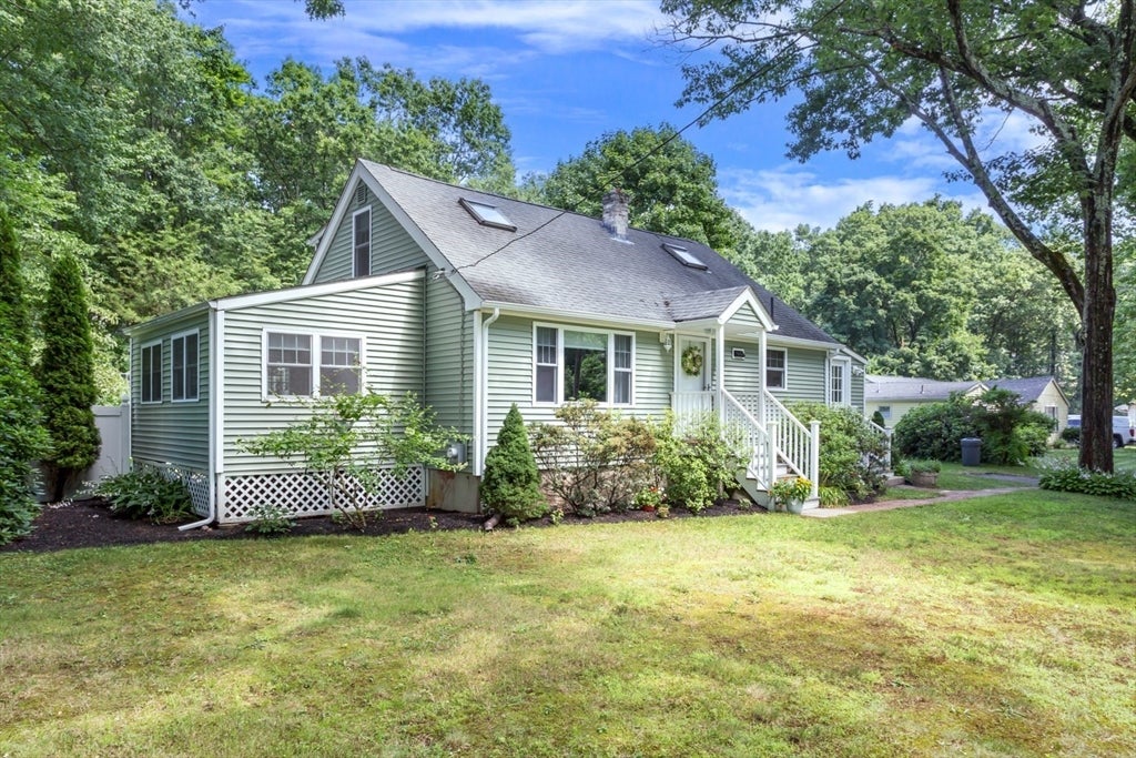 314 Pleasant St