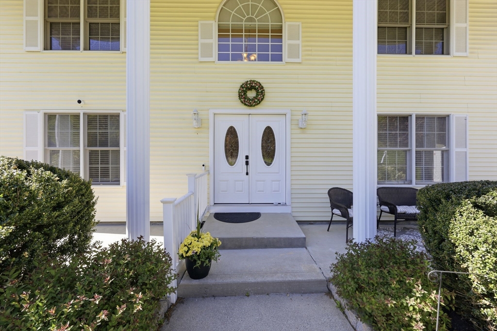 24 Jeanne Marie Dr