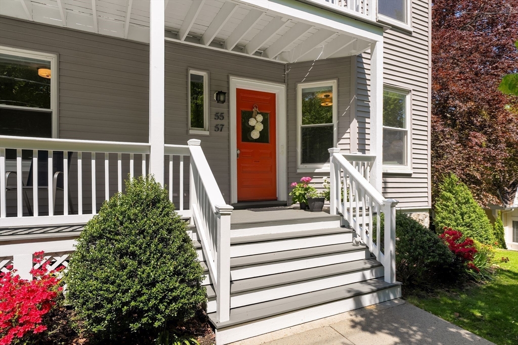 55 Tanager St 1