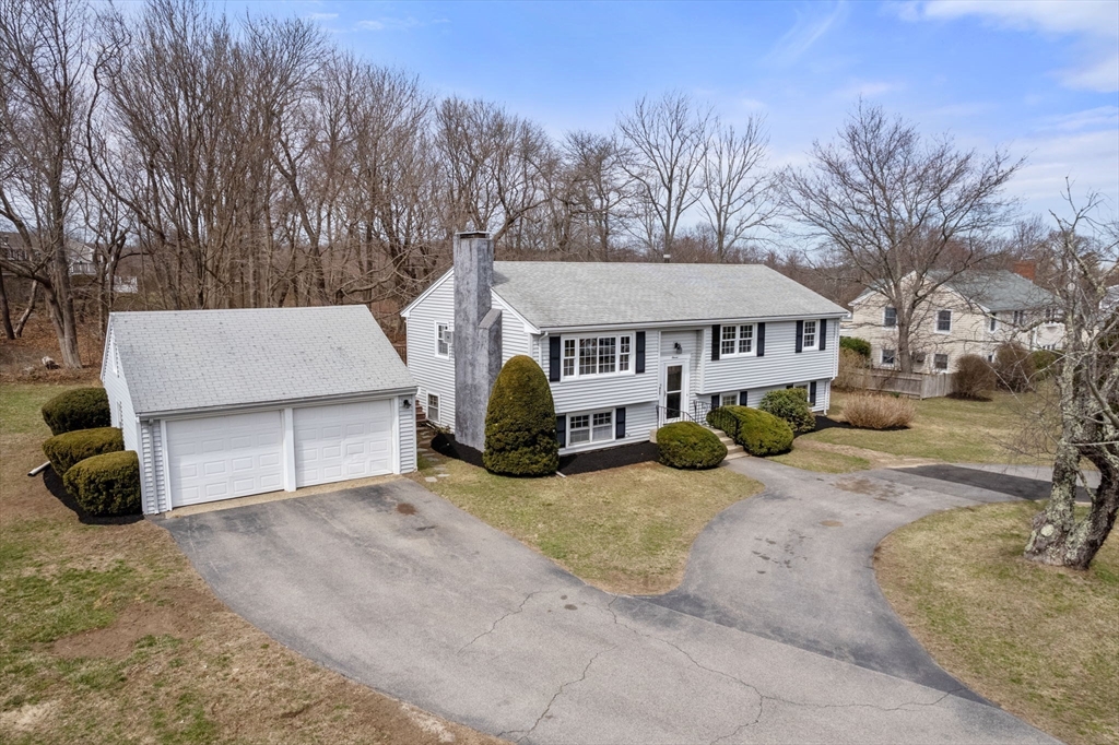 11 Egypt Beach Rd