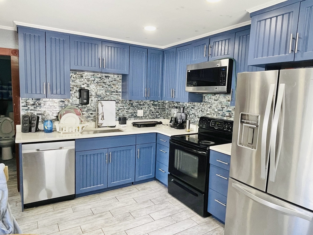 92 Mill St