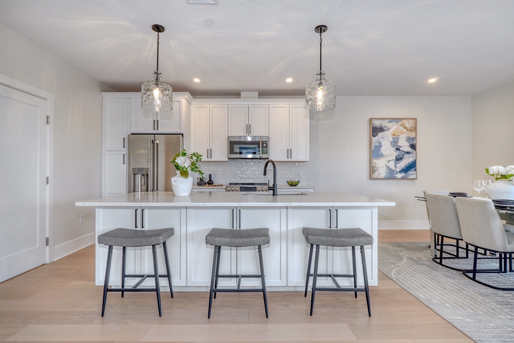 62 Foundry St 216