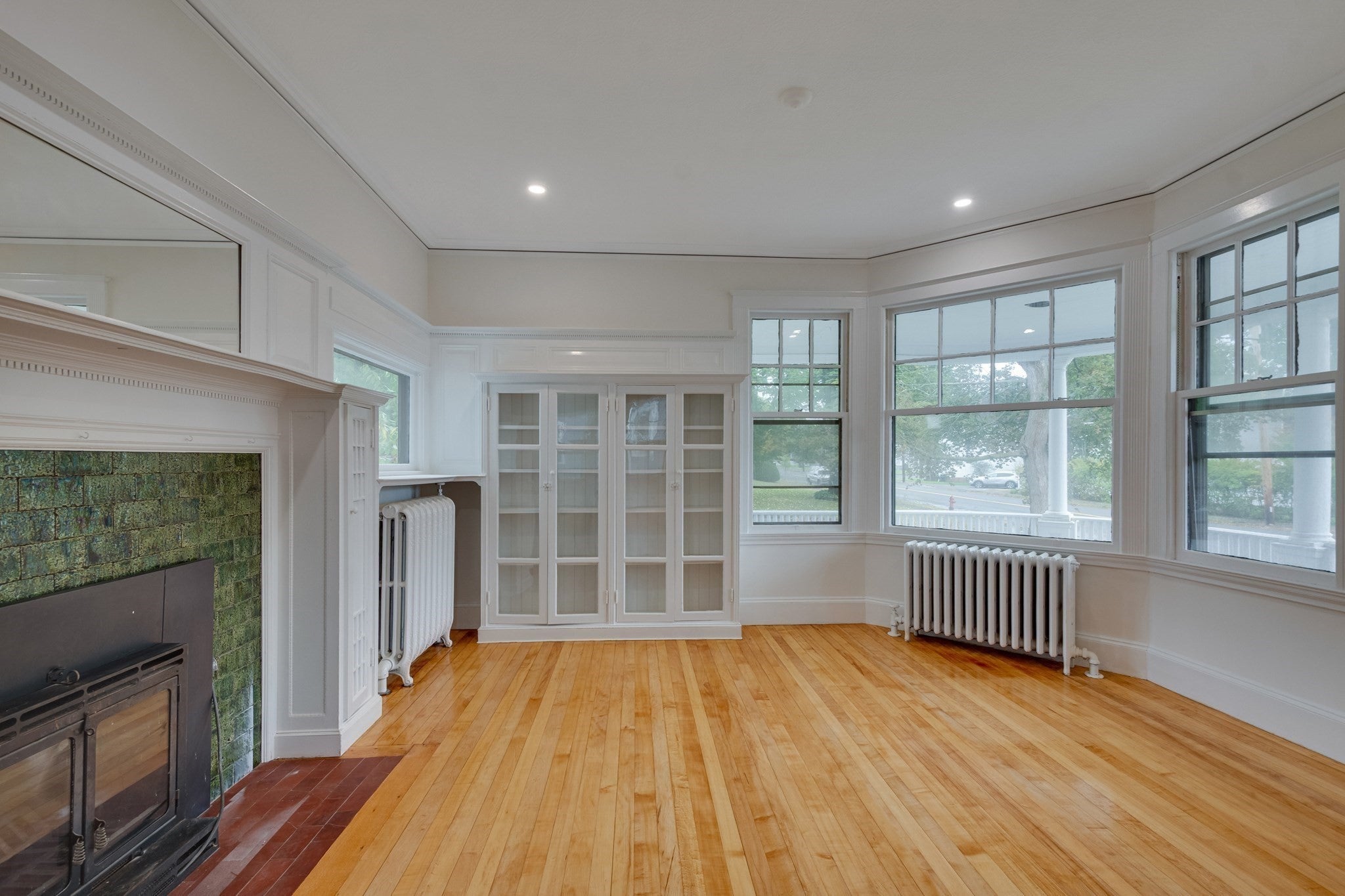 217 Lawrence St, Haverhill, MA, 217 Lawrence St, Haverhill, MA Photo #8
